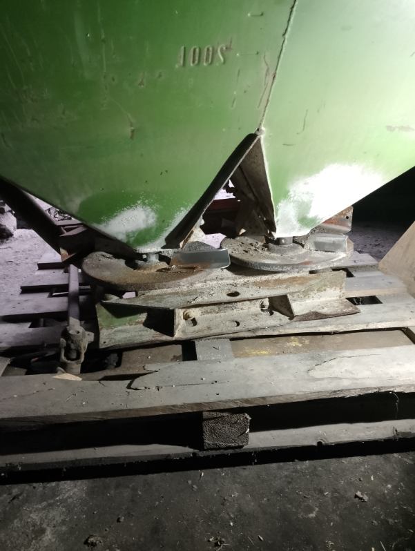 Rozsiewacz Amazone ZA-F 603