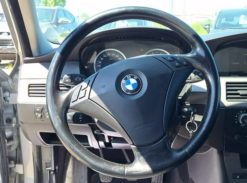 BMW 520 xsenon zarejestrowana E60 (2003-2010)