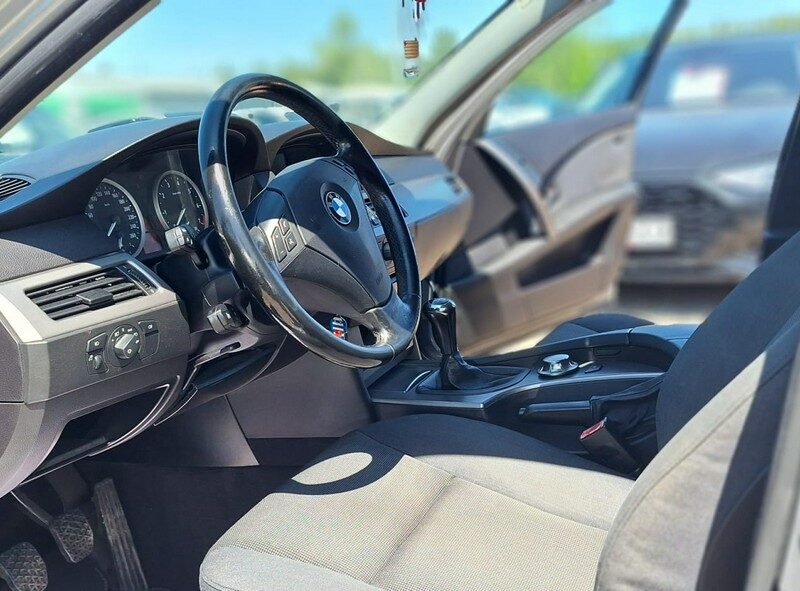 BMW 520 xsenon zarejestrowana E60 (2003-2010)