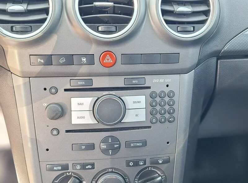 Opel Antara Duża Navi super stan zarejestrowany