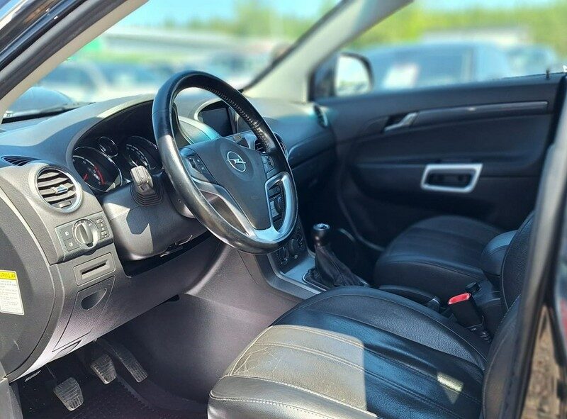 Opel Antara Duża Navi super stan zarejestrowany