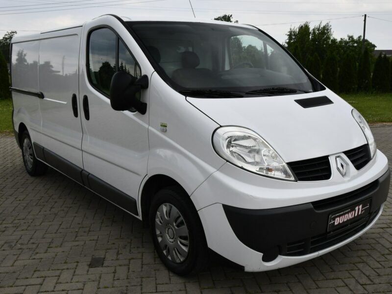 Renault Trafic 2,0dci DUDKI11 Serwis,Klima,Long,Hak,kredyt,GWARANCJA