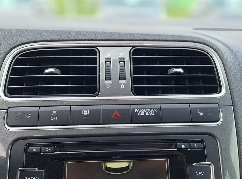 Volkswagen Polo AUTOMAT climatronic super stan 1.4 MPI navi V (2009-2017)