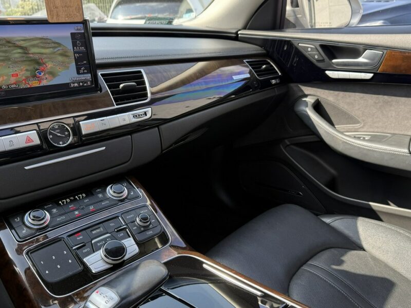 Audi A8 3.0 TFSI Quattro Long Lift Kamery360 Panorama Wentyle Masaże 4xklima D4 (2010-)