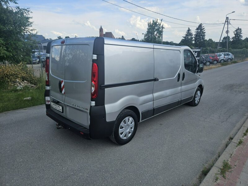 Opel Vivaro Opłacony Zdrowy Zadbany Serwisowany Long Gotowy do Pracy