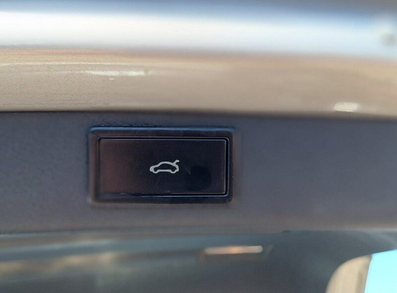 Škoda Superb automat malutki przebieg II (2008-2015)