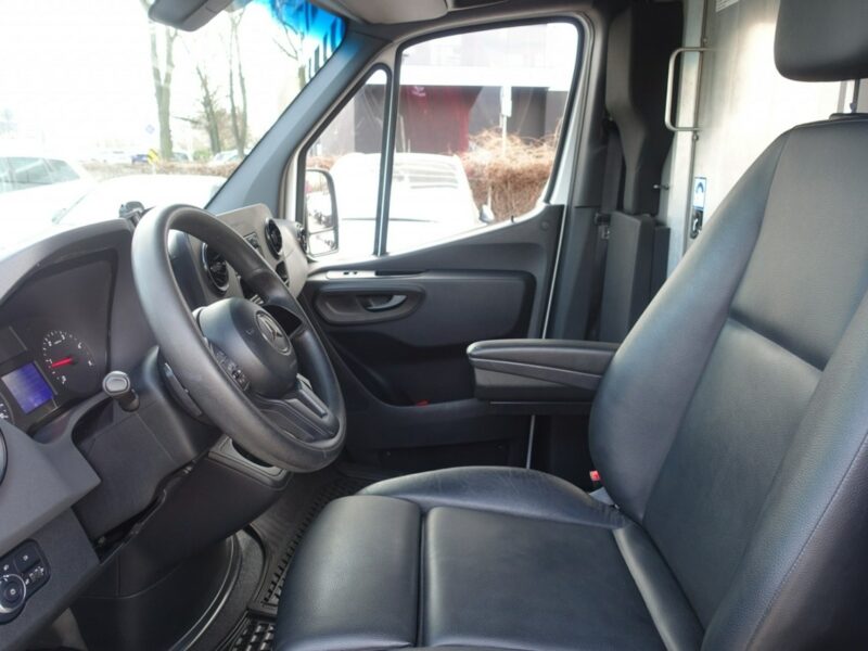 Mercedes Sprinter Fv 23%/ Automat L1H3/ 100% Serwis / Specjalistyczna Zabudowa /Śliczny
