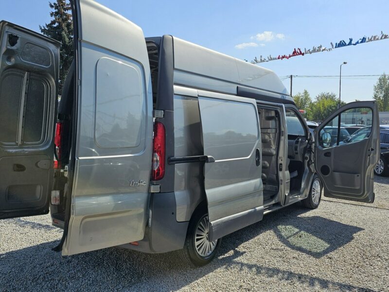 Renault Trafic Automat ! Zupełnie NOWE sprzęgło Wysoki ,GWARANCJA w cenie,moż Zamiana