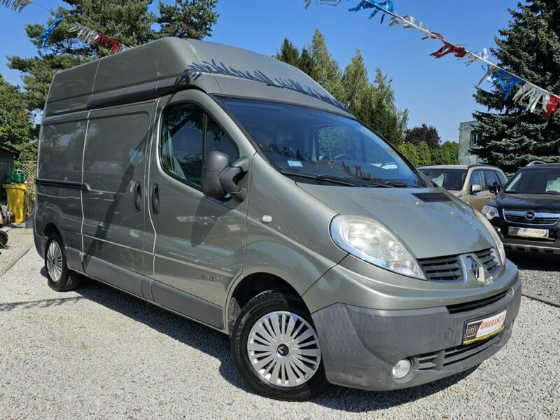 Renault Trafic Automat ! Zupełnie NOWE sprzęgło Wysoki ,GWARANCJA w cenie,moż Zamiana