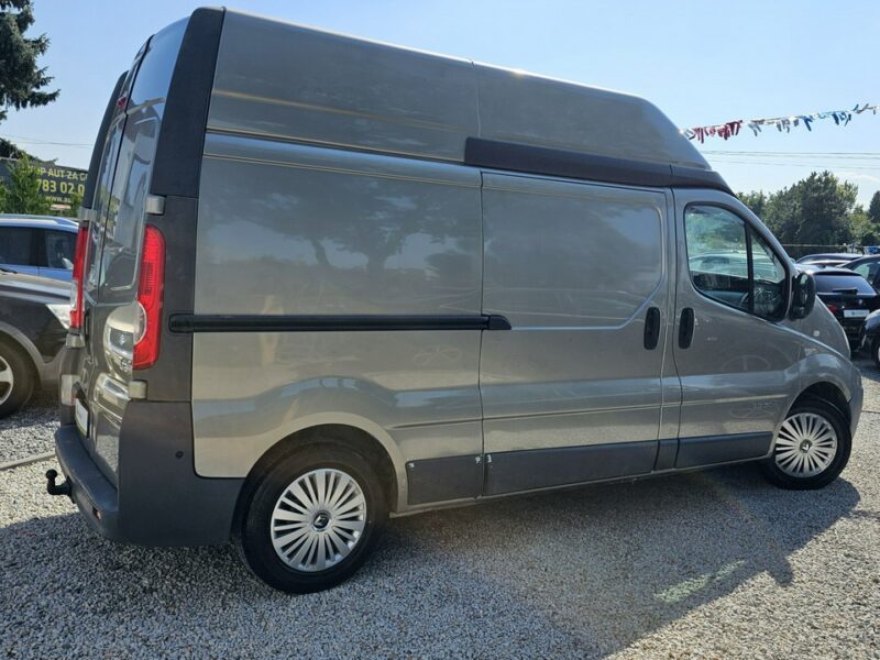 Renault Trafic Automat ! Zupełnie NOWE sprzęgło Wysoki ,GWARANCJA w cenie,moż Zamiana