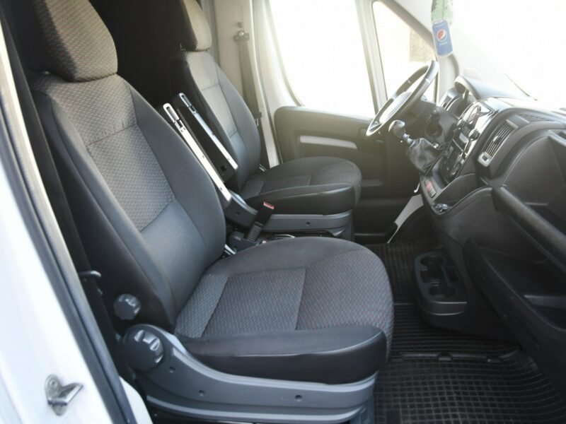 Citroen Jumper 2,2 HDI Autolaweta-Uszkodzona BLACHARSKO, Serwis,Hak,Tempomat.Sypialka