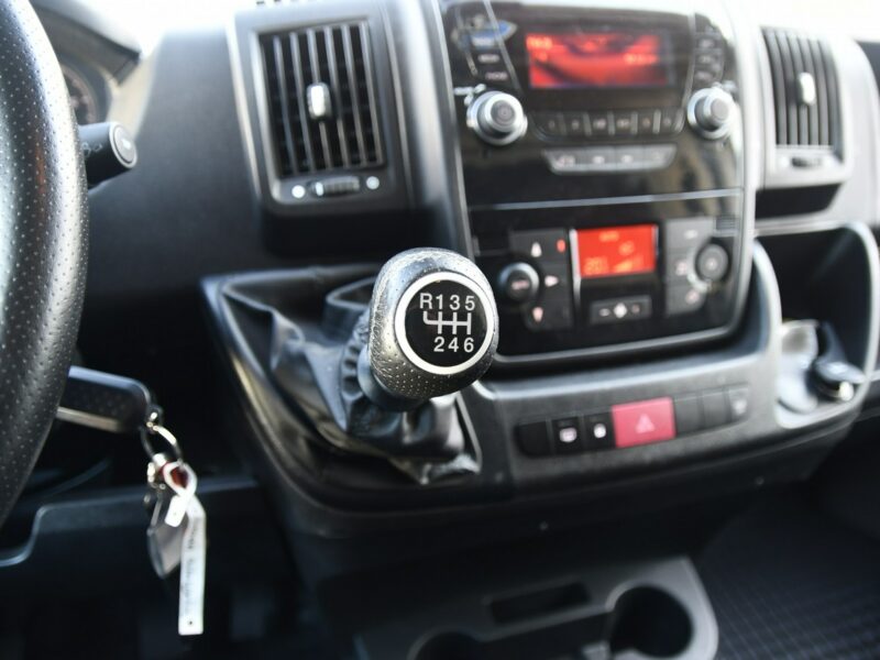 Citroen Jumper 2,2 HDI Autolaweta-Uszkodzona BLACHARSKO, Serwis,Hak,Tempomat.Sypialka