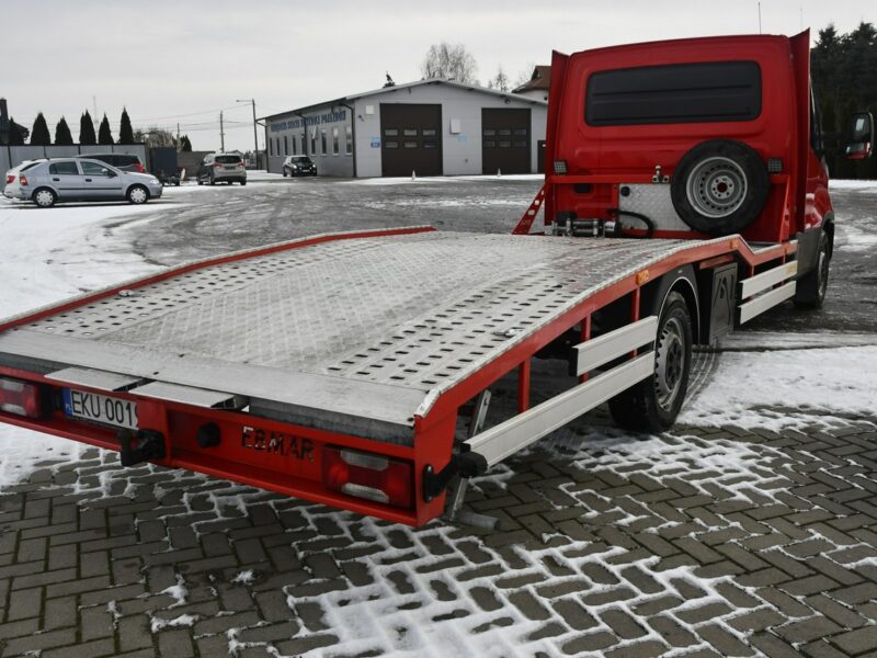 Iveco Daily 35S18 3,0D Salon Polska, Autolaweta, Pneumatyka, Hak.Wciągarka.Kamera