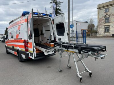 Volkswagen Crafter Crafter 2.0-163KM Karetka Ambulans Wyposażony Model 2016