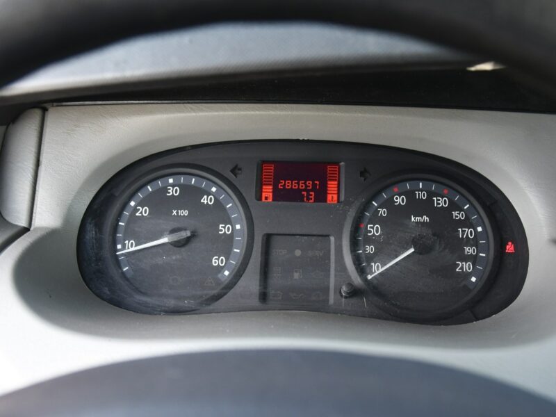 Renault Trafic 2,0dci DUDKI11 3 Osoby.Hak.Klimatyzacja.el.szyby,Centralka.kredyt.OKAZ