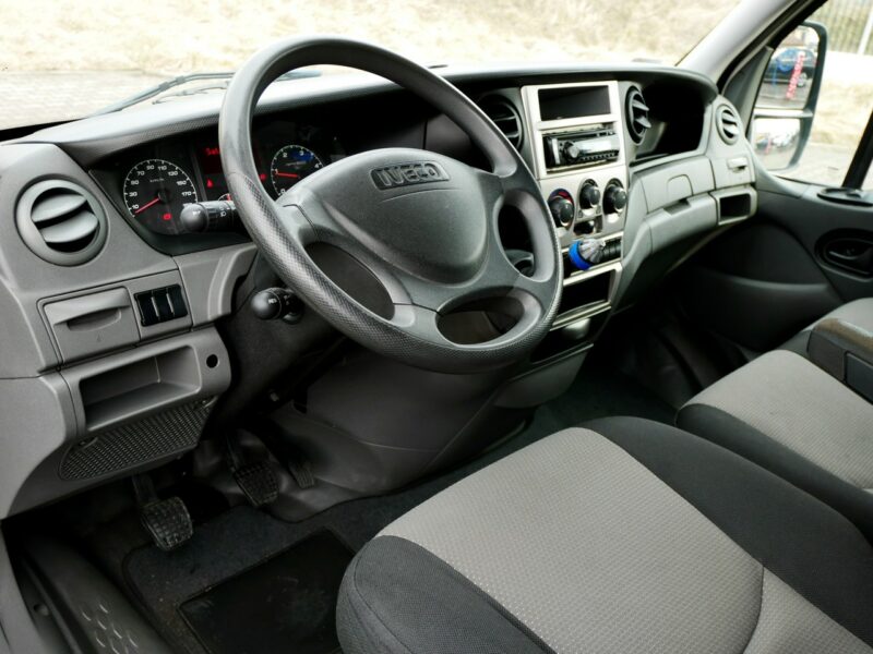 Iveco 35C 35C11 2.3HPI 106KM [Eu5] Kontener Bliźniak +Winda -VAT 23% -Brutto