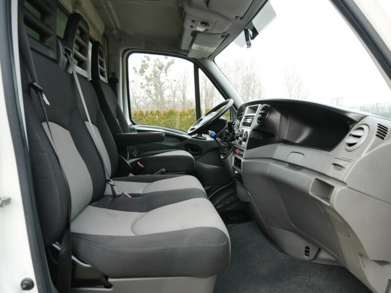 Iveco 35C 35C11 2.3HPI 106KM [Eu5] Kontener Bliźniak +Winda -VAT 23% -Brutto