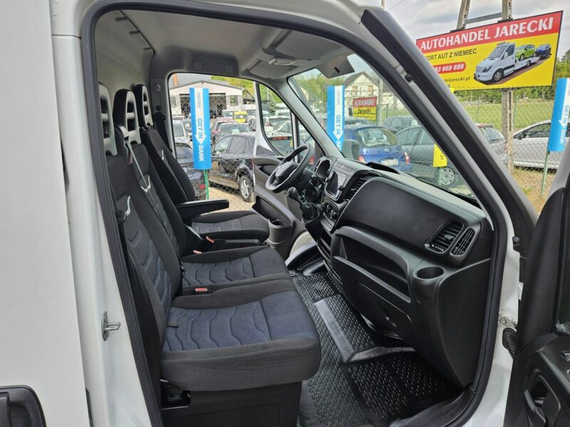Iveco Daily 35S18 Opłacony Zadbany Bogato Wyposażony 1 Wł Po Serwisie Gotowy Do Pracy