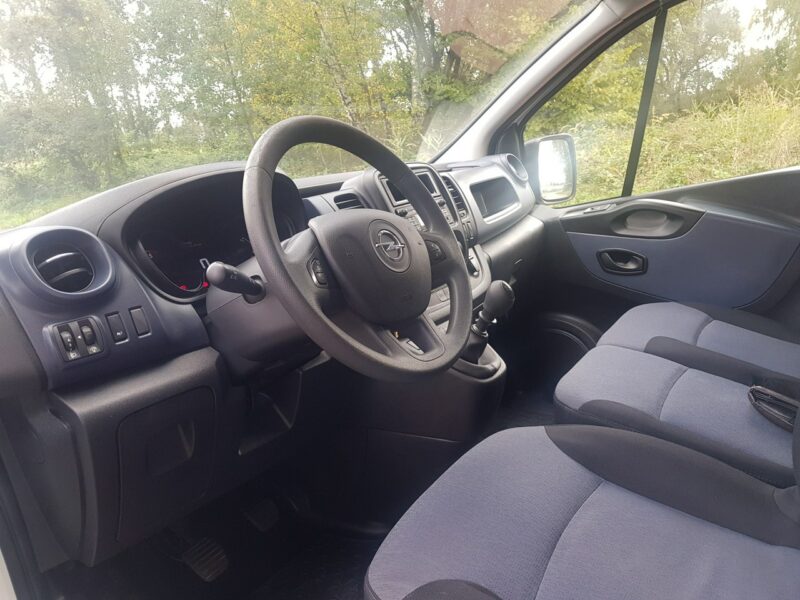 Opel Vivaro krajowy *jeden właściciel *