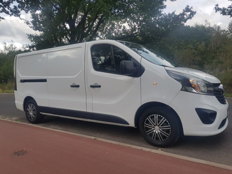Opel Vivaro krajowy *jeden właściciel *