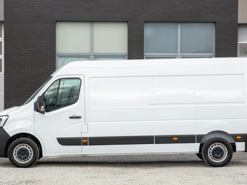Renault Master L3H2 2.3 150KM Blaszak