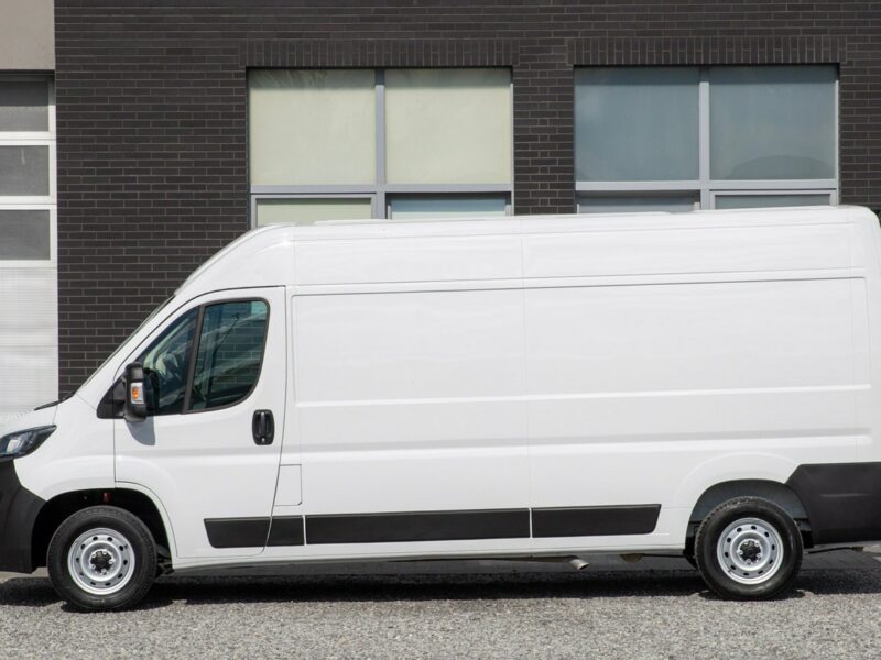 Fiat Ducato 2.3 L2H2 *ŚREDNI* Professional