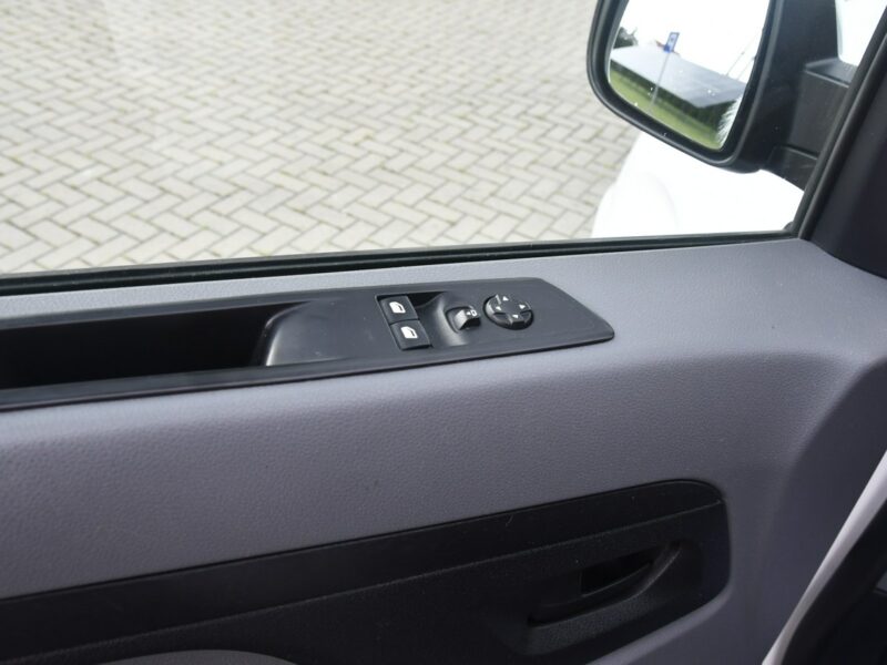 Peugeot Expert 2,0hdi 6 Osób.Klimatyzacja.Tempomat.EL.Szyby.Navi>Serwis.OKAZJA