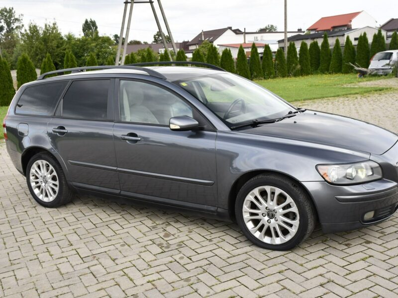 Volvo V50 2,0hdi DUDKI11 Skóry,Klimatronic,Podg.Fotele.Xenon,Tempomat.OKAZJA I (2004-2007)