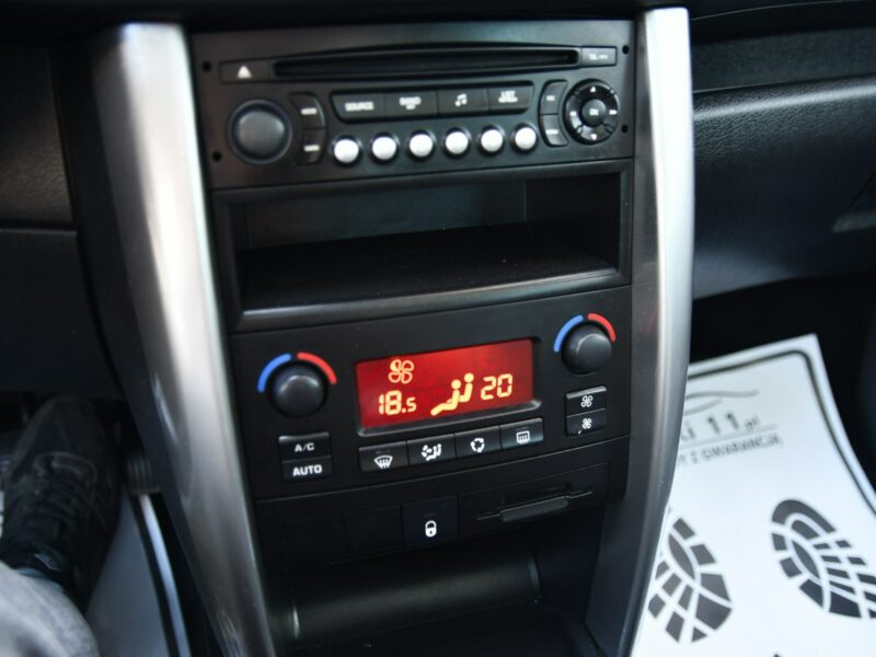 Peugeot 207 SW 1,6b DUDKI11 Serwis.Panorama Dach,Klimatronic,Centralka,Kredyt.GWARANC
