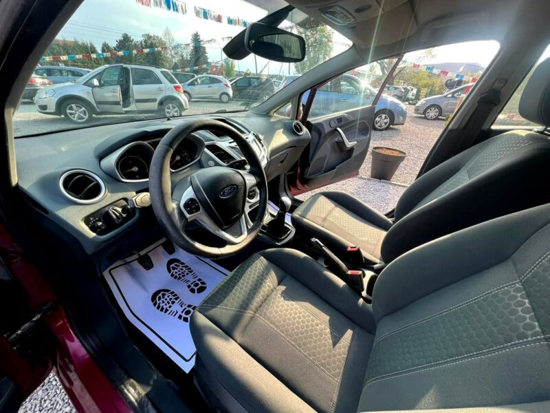 Ford Fiesta 1,6 TDCI 75 KM,Piękny kolor,Chrom pakiet,Wyposażenie,GWARANCJA,Zamiana Mk7 (2008-)