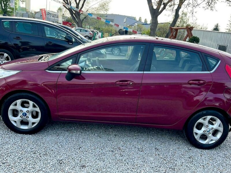 Ford Fiesta 1,6 TDCI 75 KM,Piękny kolor,Chrom pakiet,Wyposażenie,GWARANCJA,Zamiana Mk7 (2008-)