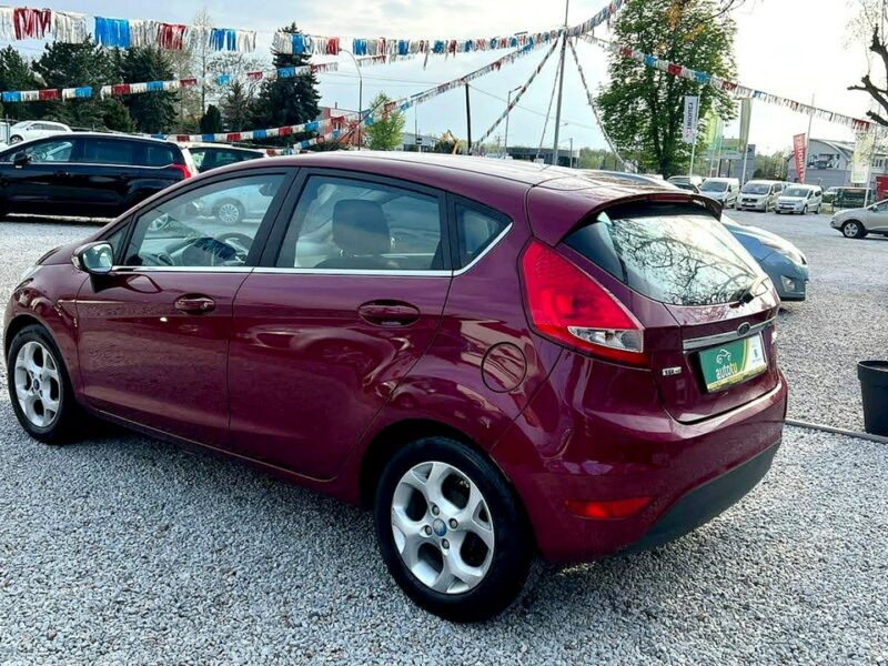 Ford Fiesta 1,6 TDCI 75 KM,Piękny kolor,Chrom pakiet,Wyposażenie,GWARANCJA,Zamiana Mk7 (2008-)