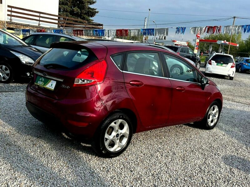 Ford Fiesta 1,6 TDCI 75 KM,Piękny kolor,Chrom pakiet,Wyposażenie,GWARANCJA,Zamiana Mk7 (2008-)