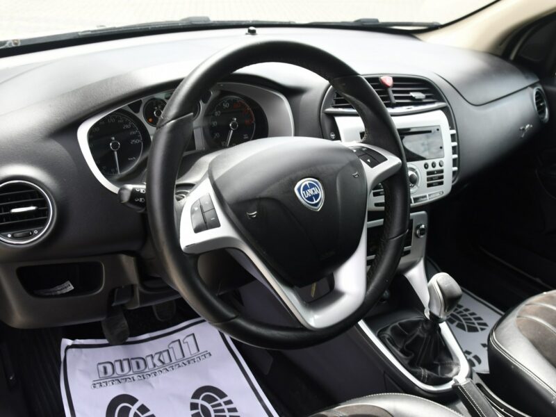 Lancia Delta 1,4B Turbo DUDKI11 Ledy,Pół-Skóry,Szyberdach x2, Serwis,Klimatronic III (2008-)