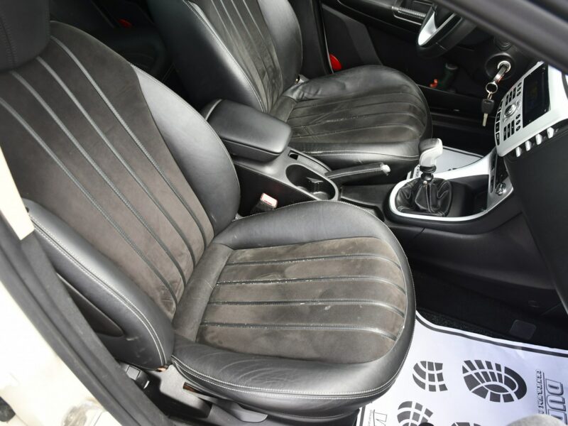 Lancia Delta 1,4B Turbo DUDKI11 Ledy,Pół-Skóry,Szyberdach x2, Serwis,Klimatronic III (2008-)