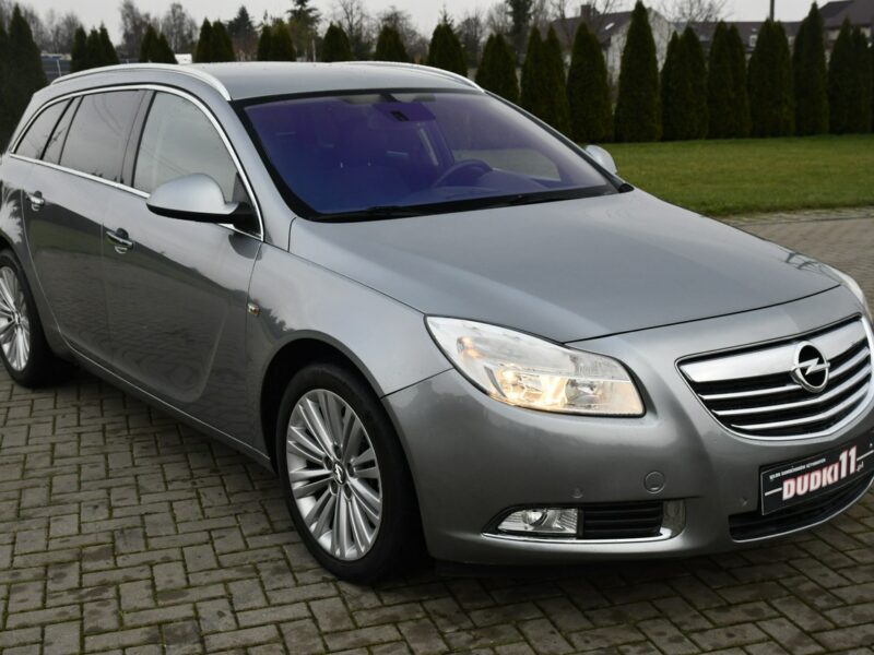 Opel Insignia 2,0d DUDKI11 Navi,Pół-Skóry,Serwis,Klimatronic,kredyt.GWARANCJA A (2008-2017)
