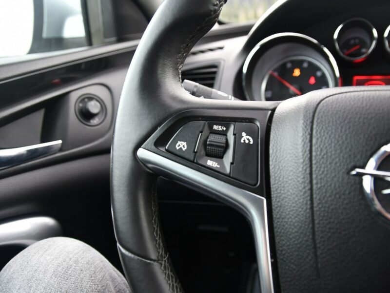 Hyundai Tucson navi klimatyzacja grzane fotele czujniki parkowania III (2015-2020)