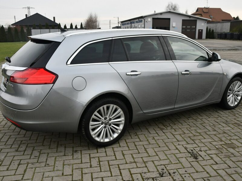 Opel Insignia 2,0d DUDKI11 Navi,Pół-Skóry,Serwis,Klimatronic,kredyt.GWARANCJA A (2008-2017)
