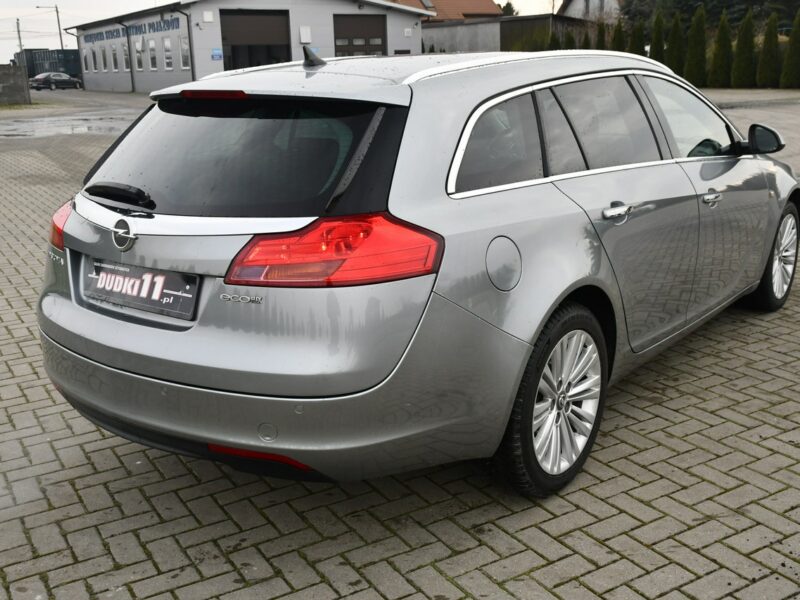 Opel Insignia 2,0d DUDKI11 Navi,Pół-Skóry,Serwis,Klimatronic,kredyt.GWARANCJA A (2008-2017)