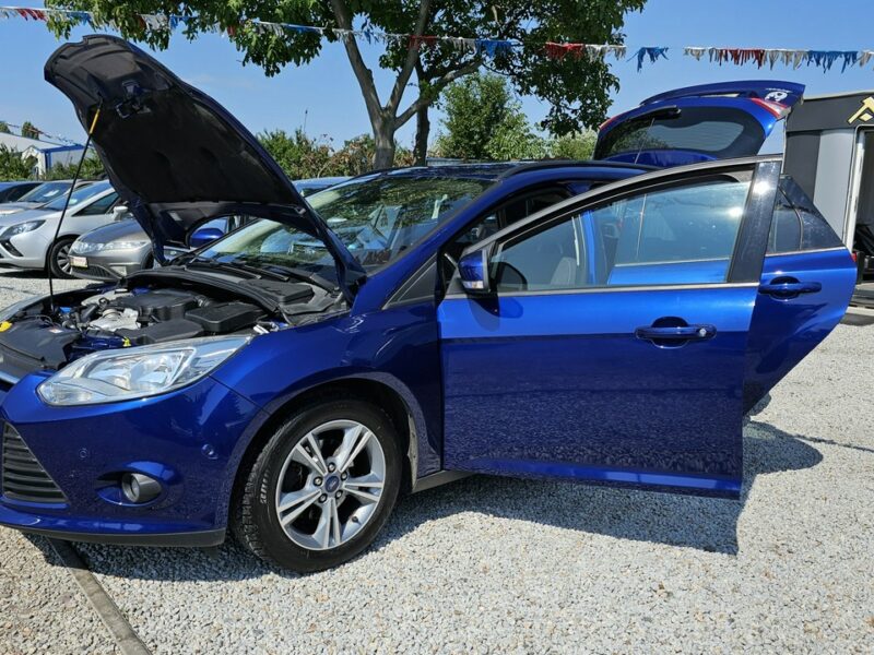 Ford Focus Oszczędny 125KM!Śliczny kolor,Mega wyp.SAM PARKUJE,Gwarancja/Zamian Mk3 (2010-2018)