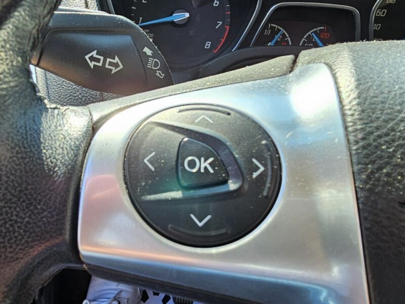 Ford Focus Oszczędny 125KM!Śliczny kolor,Mega wyp.SAM PARKUJE,Gwarancja/Zamian Mk3 (2010-2018)