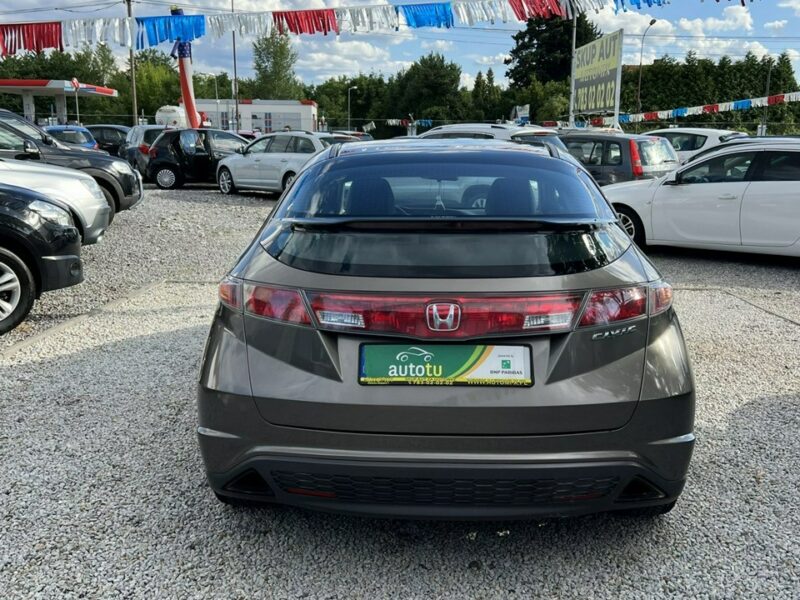 Honda Civic 1.8 Benzyna * Super Stan * Welur * Mozliwa Zamiana * 2X Koła VIII (2006-2011)