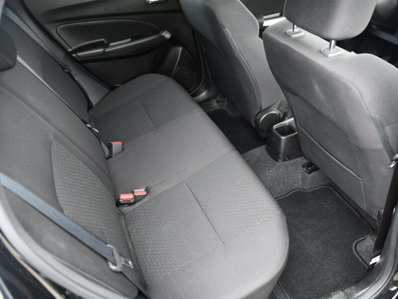 Suzuki Swift 1,2Hybryda kam.Cof.Navi,Asystent Pasa Ruchu.Ledy.kredyt.GWARANCJA VI (2017-)
