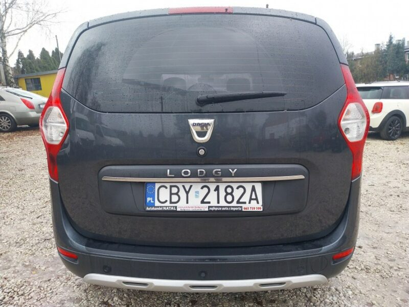 Dacia Lodgy Najbogatsza wersja Skóra Navi