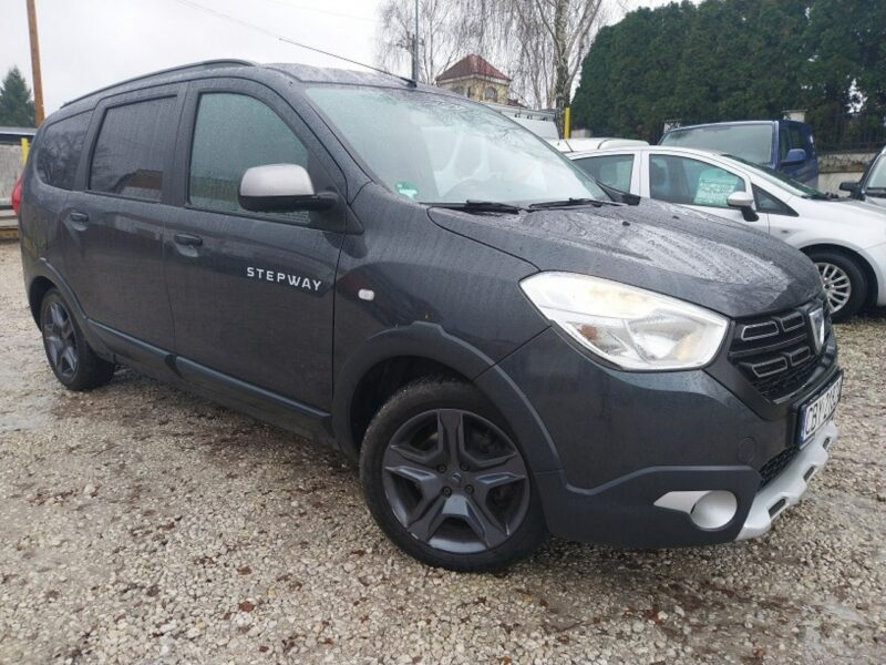 Dacia Lodgy Najbogatsza wersja Skóra Navi