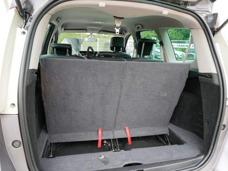 Renault Grand Scenic 1.6DCI 130KM Bose -7 osób -Navi -Zobacz II (2009-2016)