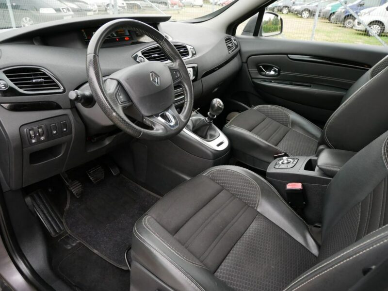 Renault Grand Scenic 1.6DCI 130KM Bose -7 osób -Navi -Zobacz II (2009-2016)