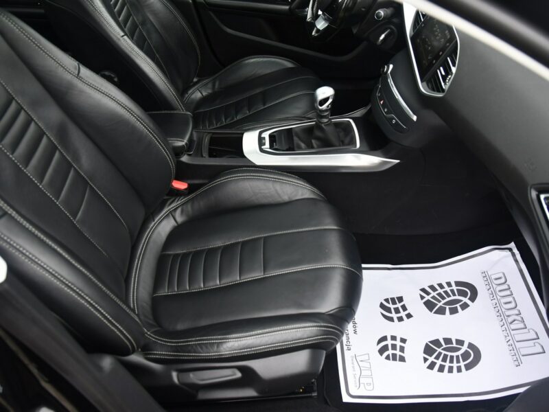 Peugeot 308 SW 1,2Turbo Navi,Kam.Cofania,Skóry,Tempomat,kredyt.GWARANCJA III (2013-)