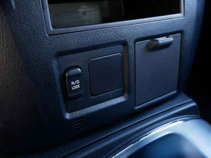 Mitsubishi Pajero 3.2DI-D 200KM 4x4 AWD Super Select -7 Osób VAT 23% Brutto -4WD -Euro 5 IV (2007-)