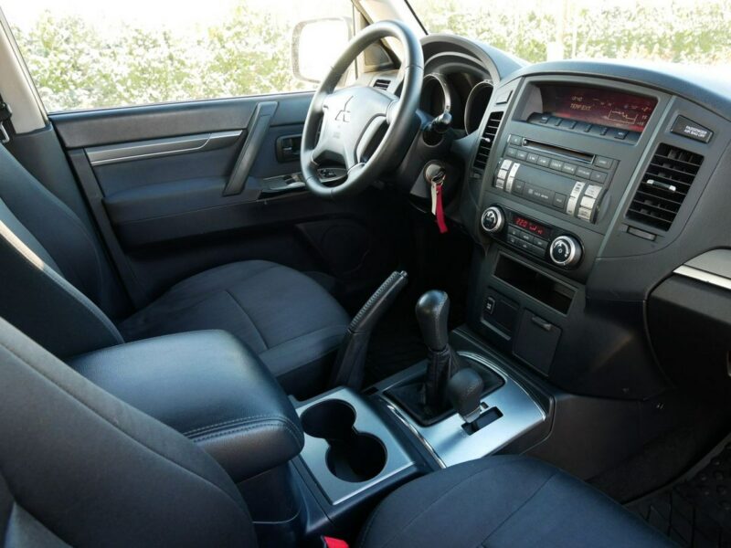 Mitsubishi Pajero 3.2DI-D 200KM 4x4 AWD Super Select -7 Osób VAT 23% Brutto -4WD -Euro 5 IV (2007-)